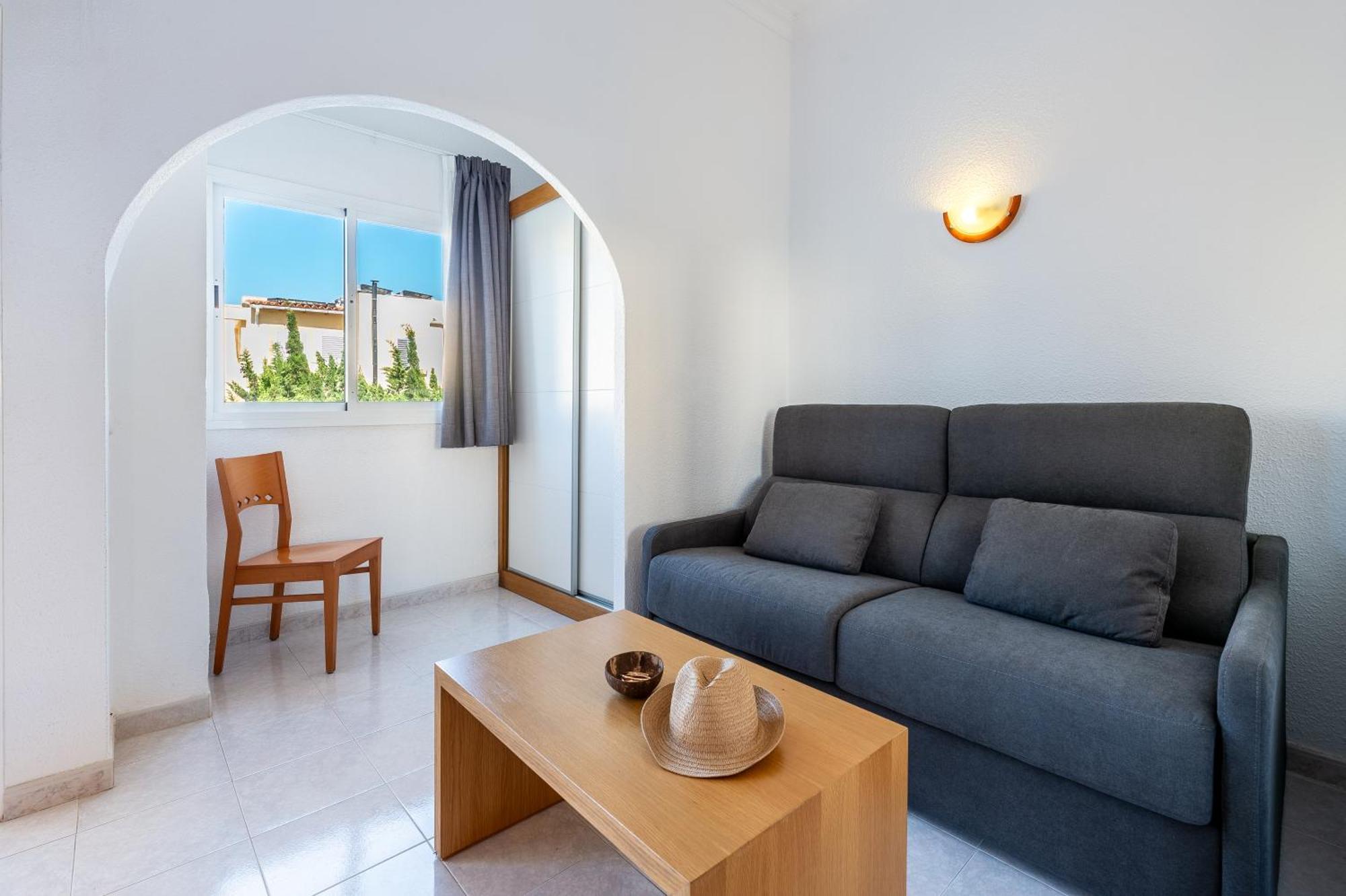 Hotel Apartamentos Vibra San Marino Sant Antoni de Portmany Exterior foto
