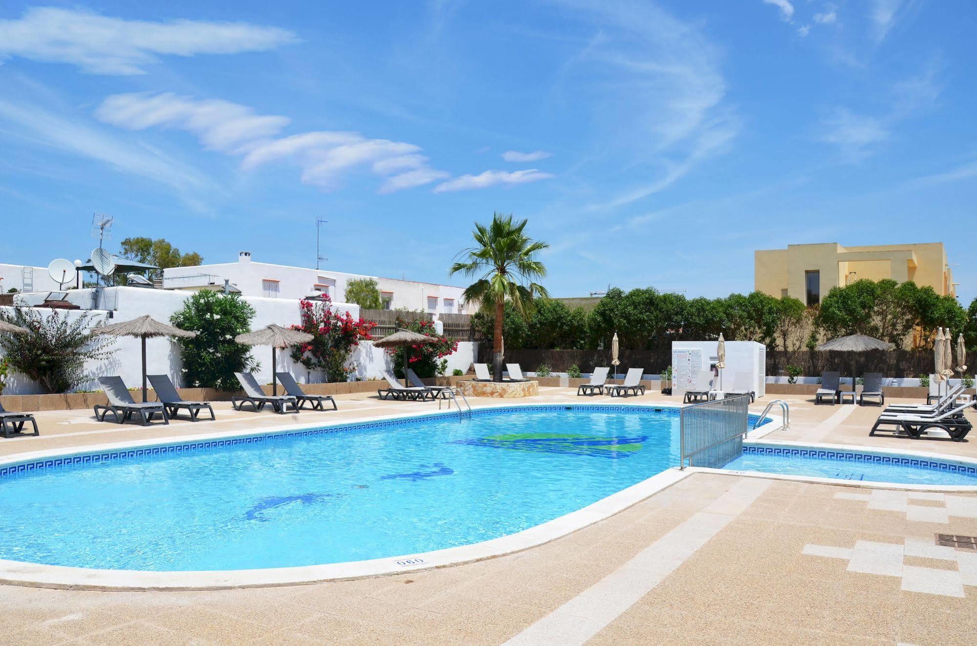 Hotel Apartamentos Vibra San Marino Sant Antoni de Portmany Exterior foto